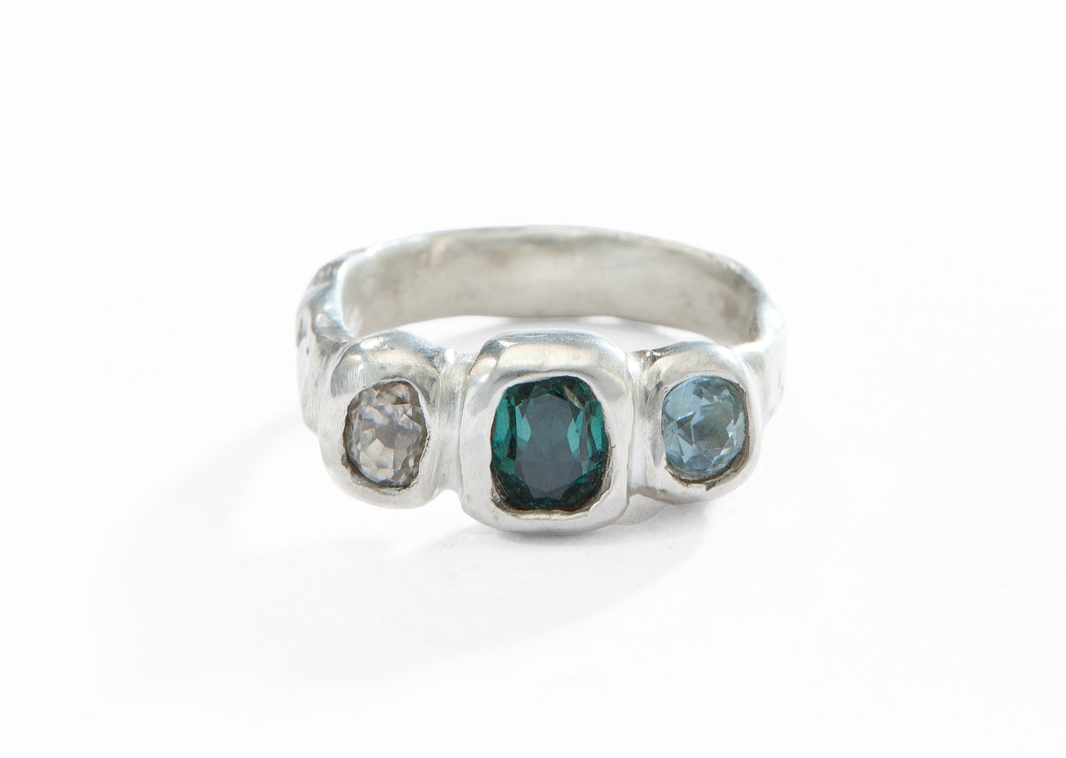 Anillo 3 Piedras