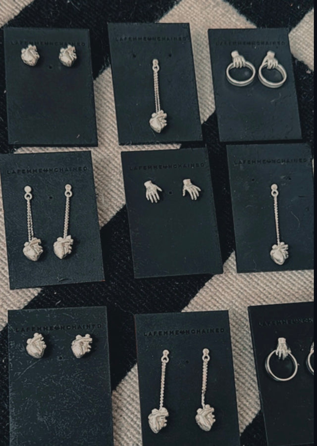Aretes manitos