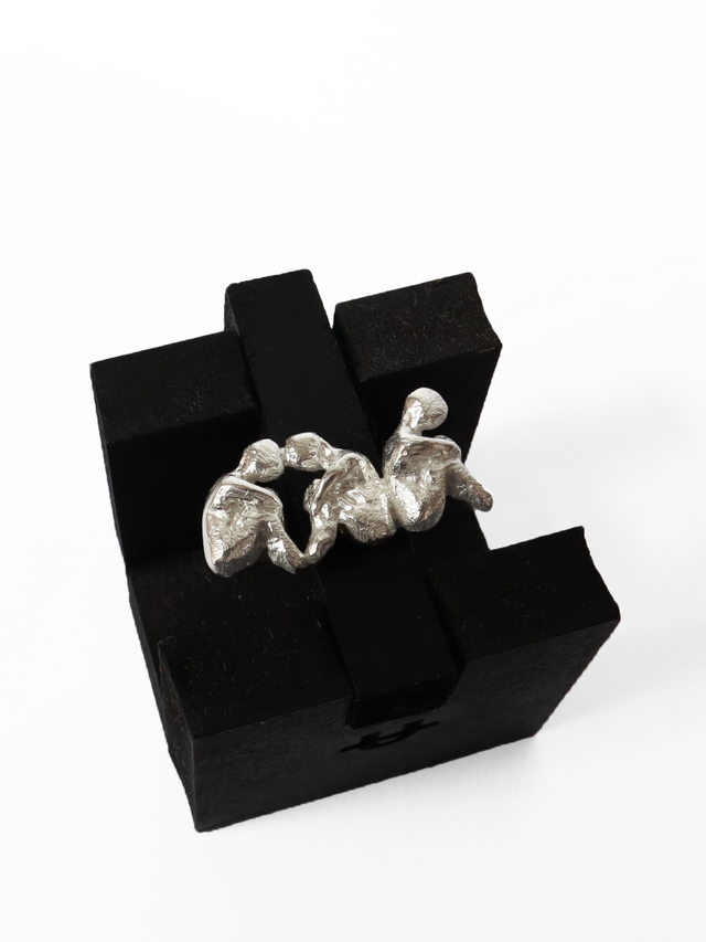 Anillo 3 Muñequitos